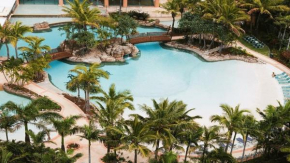 Crown Towers Deluxe 3 Bedroom Apartment - CoastHM